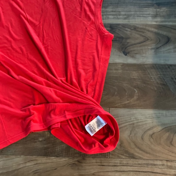 Men’s Reebok Tank - Picture 4 of 5